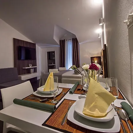 Zecevo Rtic 8366a Appartement