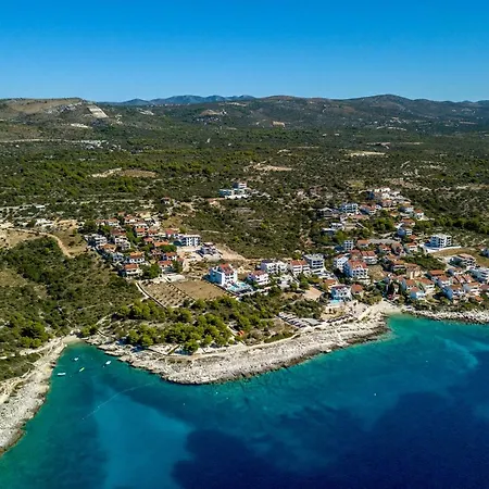 Appartement Zecevo Rtic 8366a Rogoznica (Sibenik-Knin)
