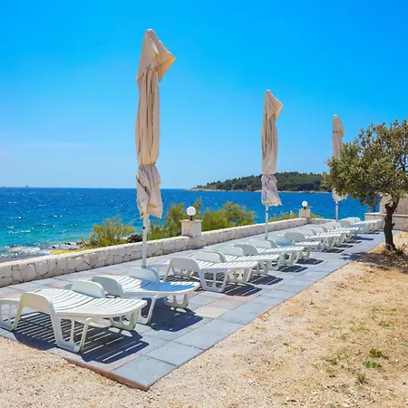 Zecevo Rtic 8366a شقة *