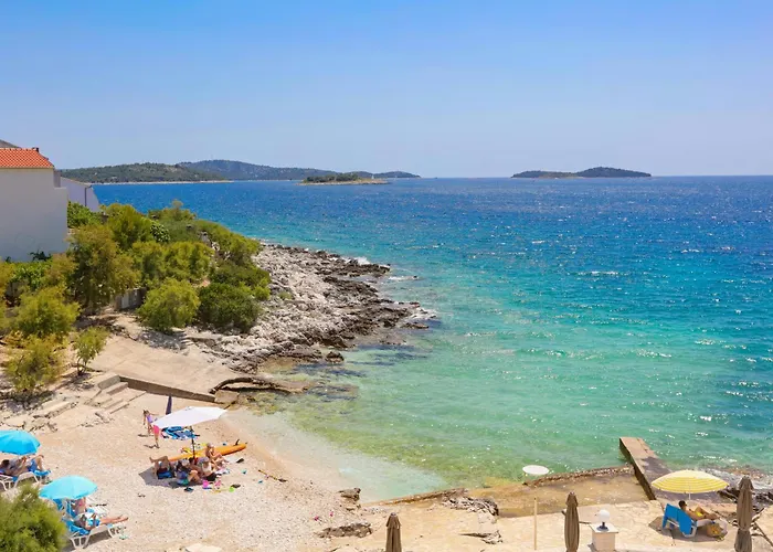 Zecevo Rtic 8366a Appartement